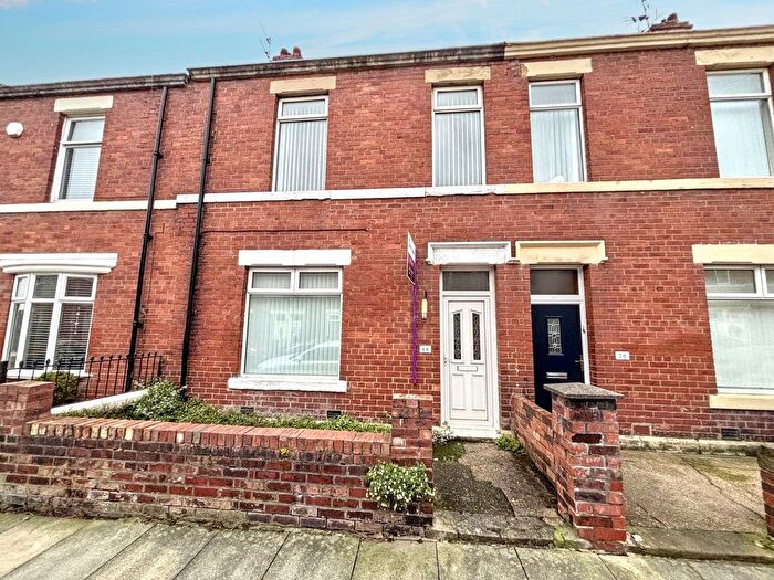 3 Bedroom Terraced House For Sale In Wansbeck Road, Jarrow, NE32