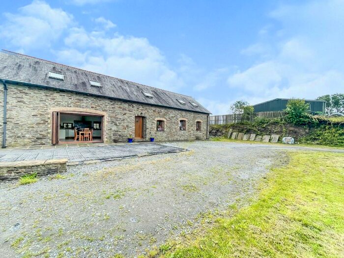 4 Bedroom Barn Conversion For Sale In Pant Y Dwr Newydd, Heol Ty Llwyd, Llanedi, Pontarddulais, Swansea, Carmarthenshire, SA4