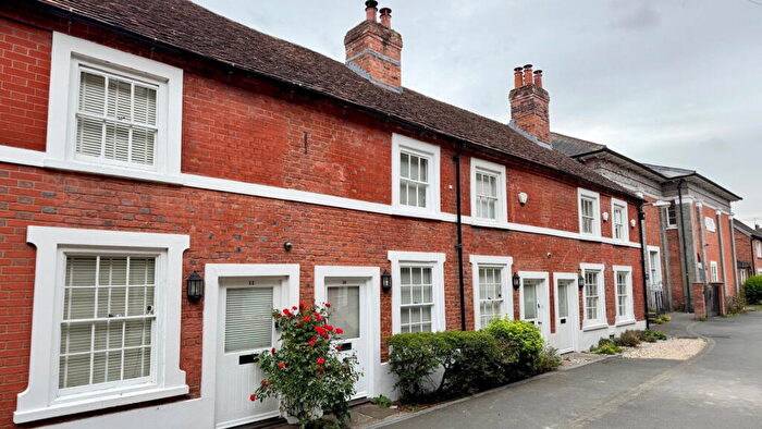 2 Bedroom Terraced House For Sale In Cromwell Place, Newbury, RG14