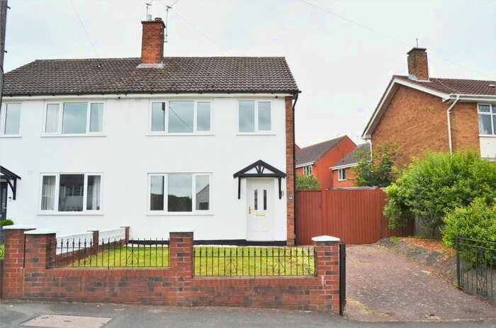 3 Bedroom Semi-Detached House To Rent In Robert Street, Dudley, DY3