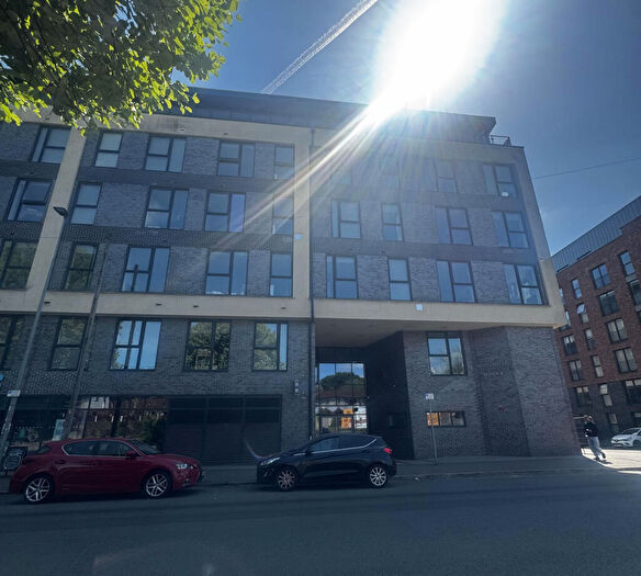 1 Bedroom Apartment For Sale In Bridgewater Point, Ordsall Lane, Salford, M5