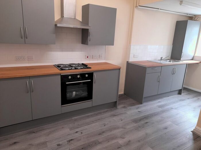 2 Bedroom End Of Terrace House To Rent In Maye Grove, Sculcoates Lane, Hull, HU5