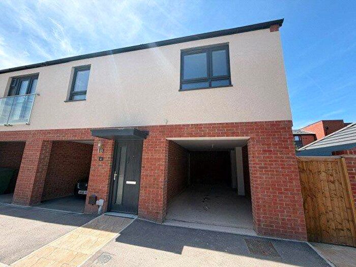 2 Bedroom Semi-Detached House To Rent In Leven Glen Road, OX11