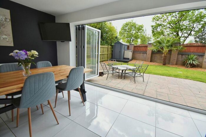 5 Bedroom Detached House For Sale In Castle Hey Close, Bury, BL9