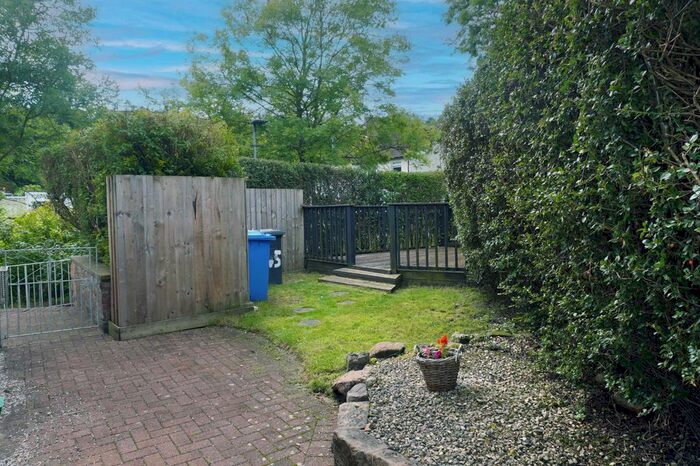 2 Bedroom End Of Terrace House For Sale In Somerville Drive, The Murray, East Kilbride, G75