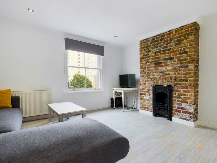 2 Bedroom Flat To Rent In St James Street, Brighton, BN2