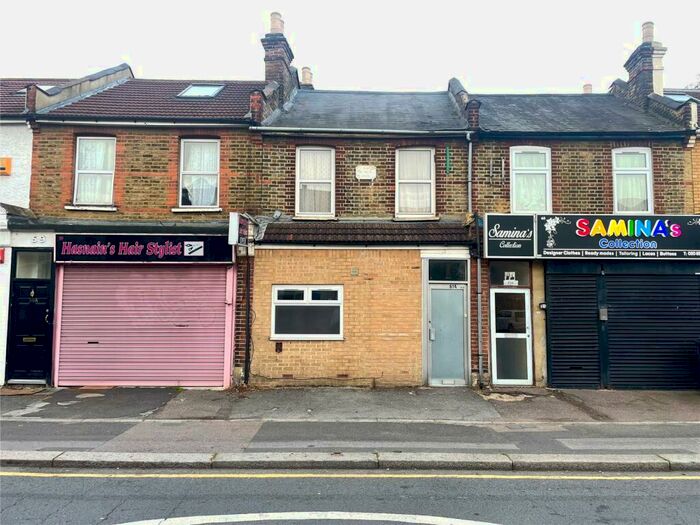 2 Bedroom Flat To Rent In Queens Road, Walthamatow, London, E17