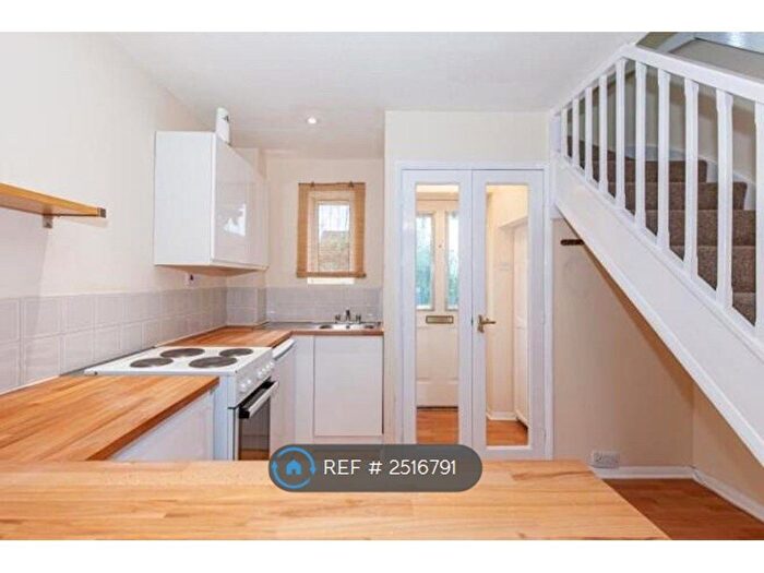 1 Bedroom Terraced House To Rent In Willow Drive, Bicester, OX26