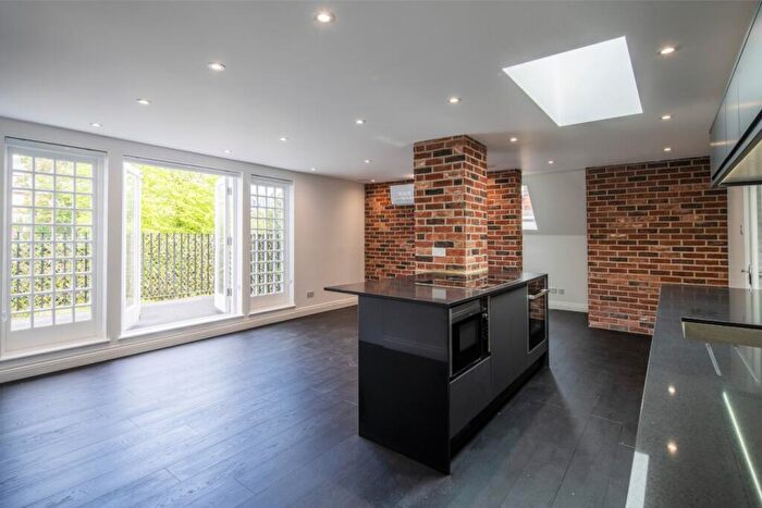 3 Bedroom Apartment To Rent In Wedderburn Road, Hampstead, NW3