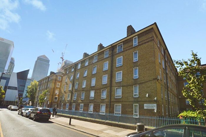 2 Bedroom Flat For Sale In Leyland House, Hale Street, London, E14