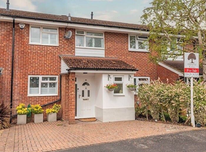 3 Bedroom Terraced House For Sale In Summers Road, Burnham, SL1