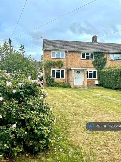 4 Bedroom Semi-Detached House To Rent In Pigeon Close, Blandford Forum, DT11