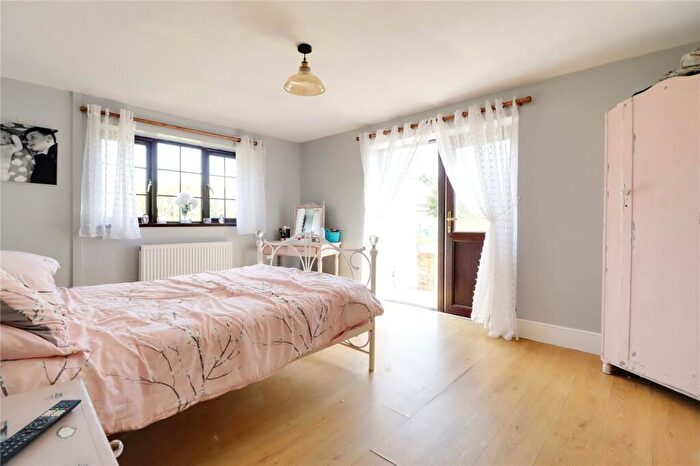5 Bedroom Detached House For Sale In Kirton Road, Blyton, Gainsborough, DN21