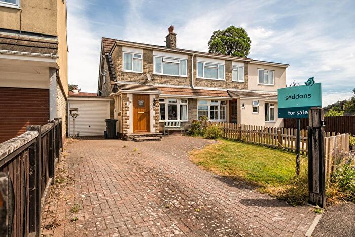 3 Bedroom Semi Detached House For Sale In Market Close, Bampton, Tiverton, EX16
