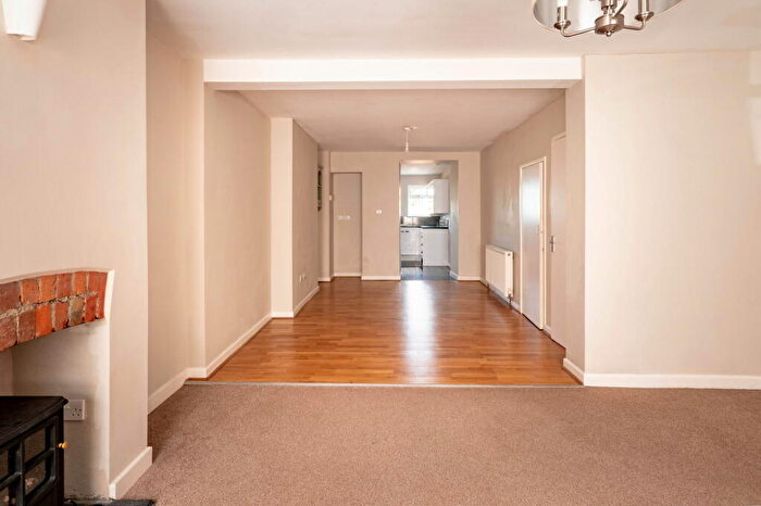 3 Bedroom Terraced House For Sale In Trinity Street, Frome, Somerset, BA11