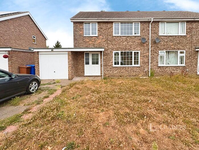 3 Bedroom Semi-Detached House To Rent In Margaret Drive, Boston, Lincolnshire, PE21