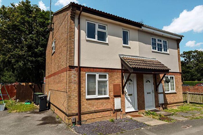 2 Bedroom Semi Detached House To Rent In Novello Gardens, Waterlooville, PO7