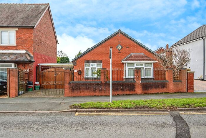 2 Bedroom Bungalow For Sale In Moss Road, Cannock, Staffordshire, WS11