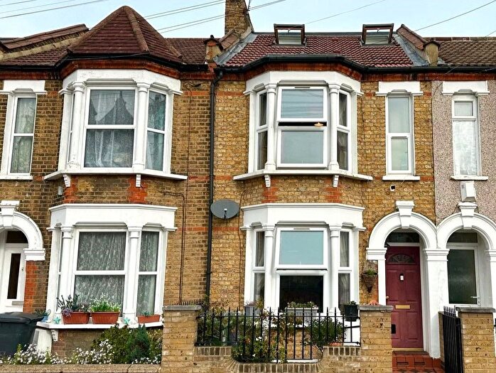 4 Bedroom Terraced House For Sale In Bradgate Road, Catford, Lewisham, London, SE6
