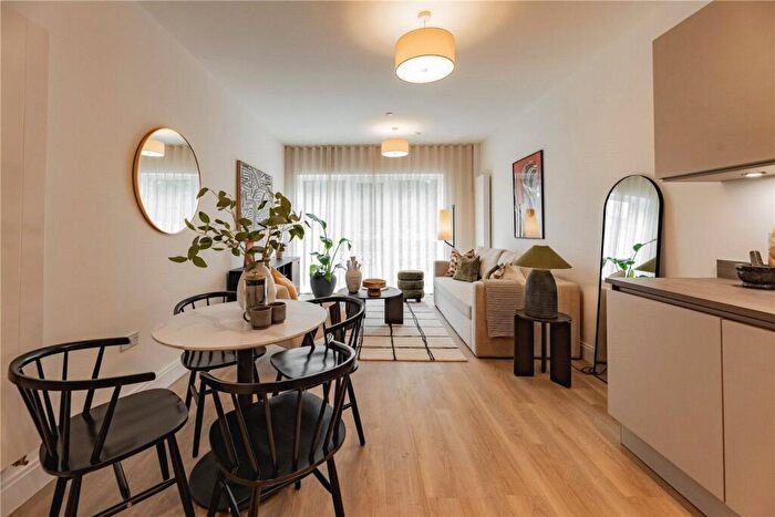 3 Bedroom Apartment For Sale In Plot Brookfield Court, Chatham, ME4