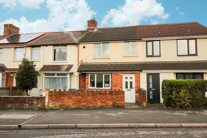 3 Bedroom Terraced House To Rent In Rodbourne Road, Rodbourne, Swindon, SN2
