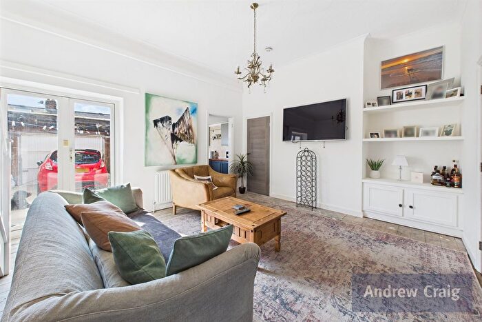 1 Bedroom Cottage For Sale In Dent Street, Sunderland, SR6
