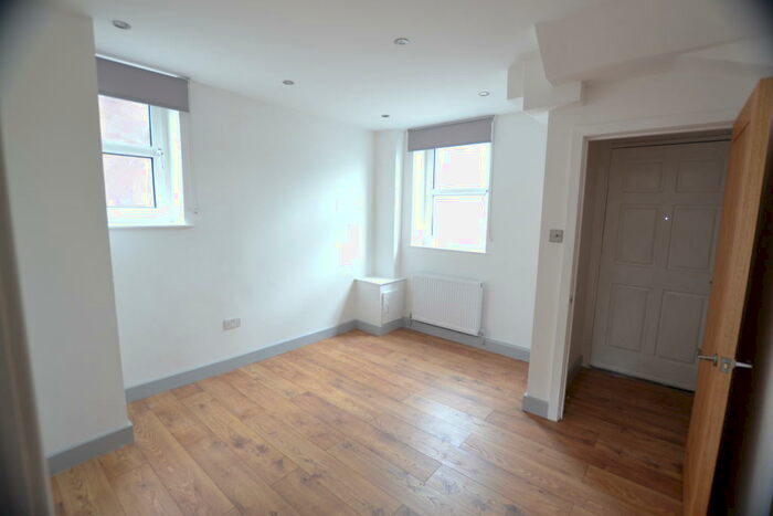 3 Bedroom Semi-Detached House To Rent In Boden Street, Macclesfield, SK11