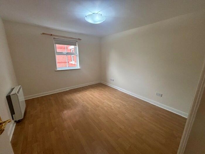 2 Bedroom Apartment To Rent In , Parrs Road, M20