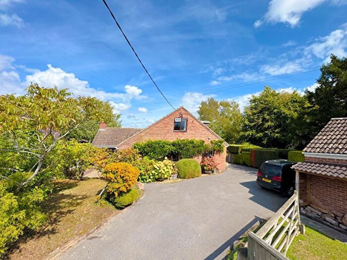 5 Bedroom Detached House For Sale In Drove Lane, Market Lavington, Devizes, Wiltshire, SN10