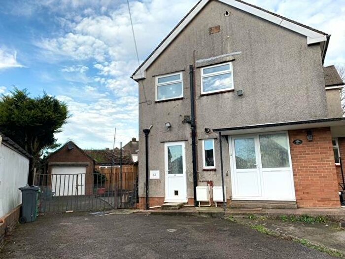 2 Bedroom Flat To Rent In Axbridge Crescent, Llanrumney, Cardiff, CF3