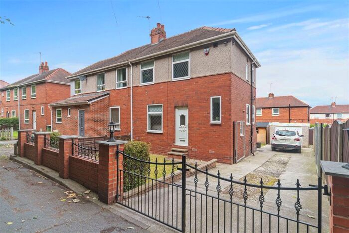 2 Bedroom Semi-Detached House For Sale In Doncaster Road Estate, Ackworth, WF7