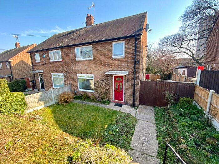 3 Bedroom House To Rent In Greencroft, Clifton, NG11