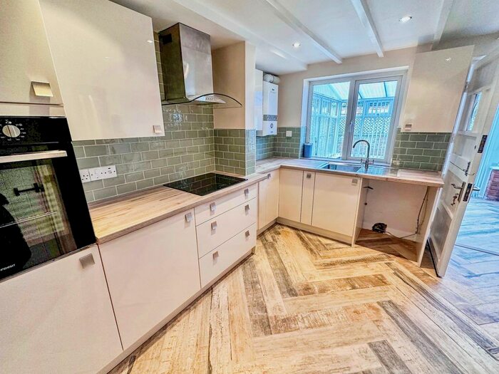 2 Bedroom Cottage To Rent In West End, Ingham, Lincoln, LN1