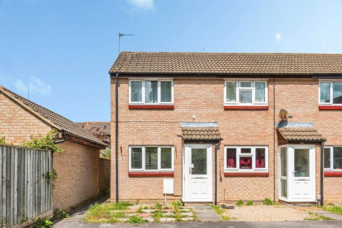 1 Bedroom End Of Terrace House For Sale In Burwell Meadow, Witney, OX28