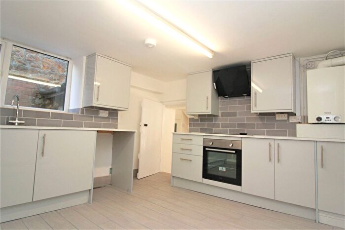 2 Bedroom Semi-Detached House To Rent In West Street, Ilminster, TA19