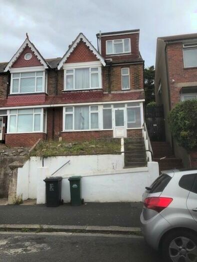 6 Bedroom Terraced House To Rent In Dudley Road, Brighton, East Sussex, BN1