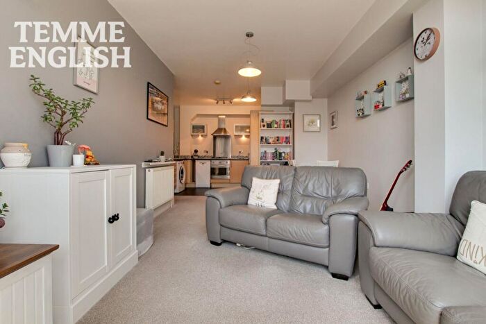 2 Bedroom Flat For Sale In High Street, Urban Pulse High Street, SS12