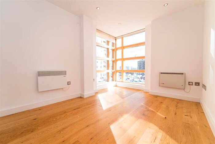 2 Bedroom Apartment To Rent In The Wentwood, Northern Quarter, M1