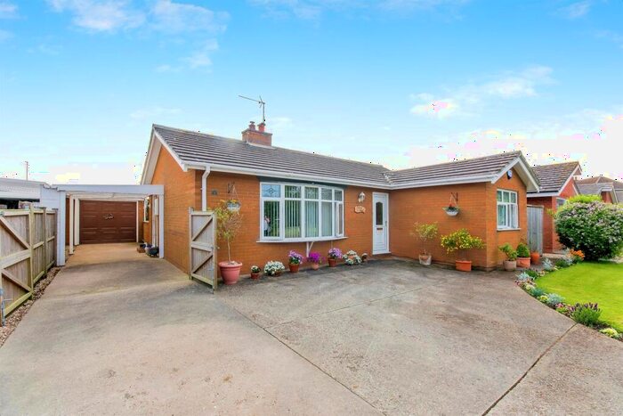 4 Bedroom Detached Bungalow For Sale In Laceys Drive, Leverton, Boston, PE22