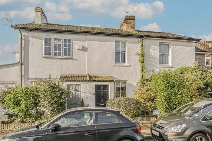 2 Bedroom Terraced House To Rent In Fourth Cross Road, Twickenham, TW2