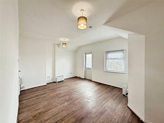 1 Bedroom Flat To Rent In William Street, Herne Bay, Kent, CT6