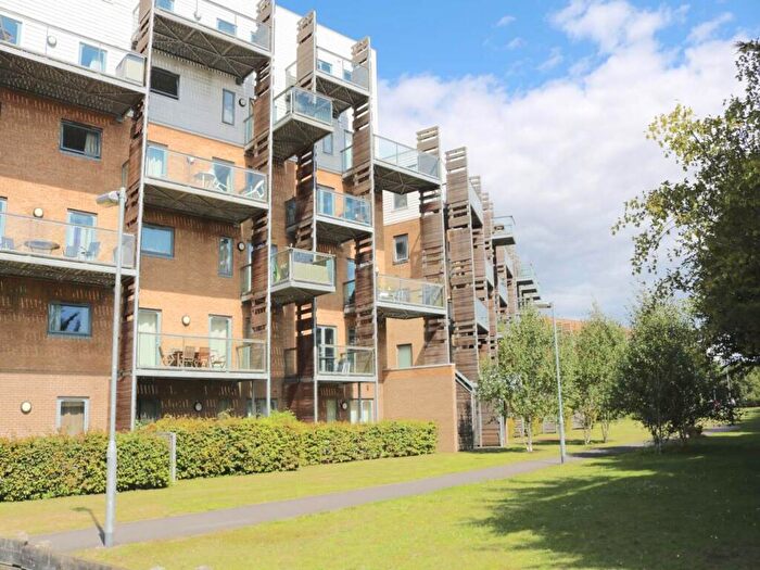 1 Bedroom Apartment To Rent In Rustat Avenue, Cambridge, CB1