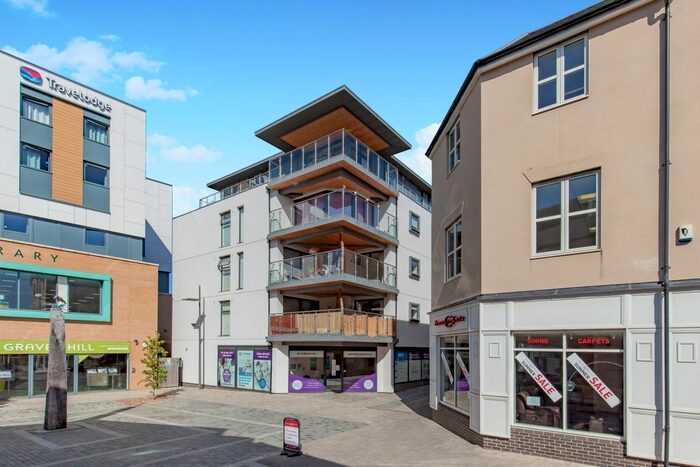 1 Bedroom Flat To Rent In Wesley Lane, Bicester, OX26