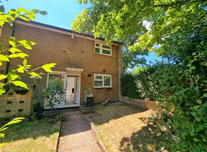 2 Bedroom End Terrace House To Rent In Ridgeway, Stevenage, SG1