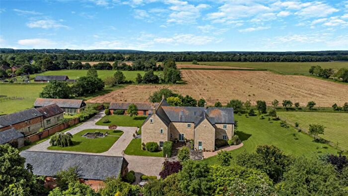 7 Bedroom Detached House For Sale In West End Lane, Merton, Bicester, Oxfordshire, OX25