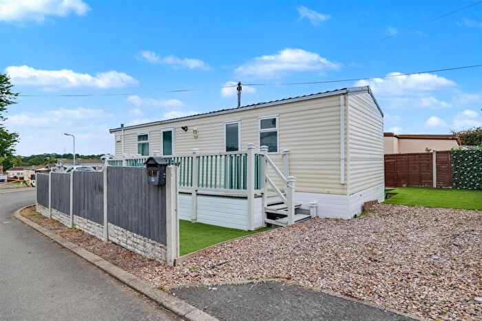 2 Bedroom Park Home For Sale In Elwy Circle, Ash Green, CV7