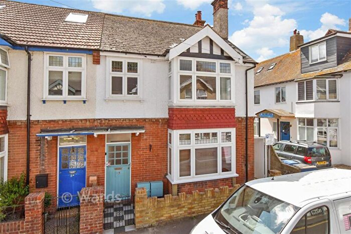 3 Bedroom Maisonette For Sale In Stanhope Road, Deal, Kent, CT14