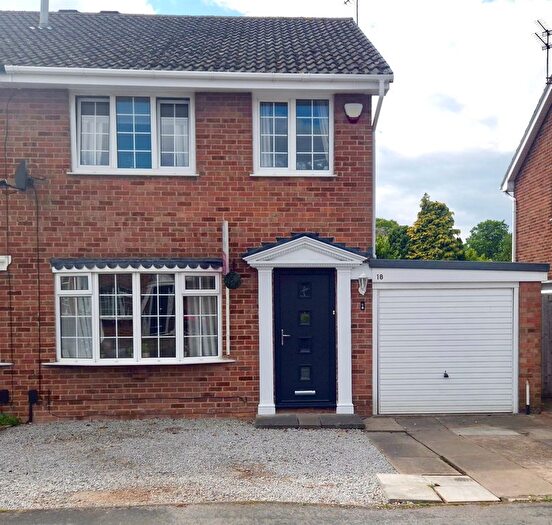 3 Bedroom Semi-Detached House For Sale In Langrick Avenue, Howden, Goole, DN14