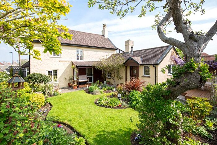 2 Bedroom Detached House For Sale In Brinsea Road, Congresbury, Bristol, Somerset, BS49