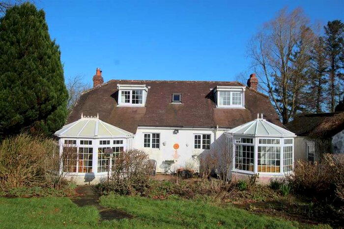 2 Bedroom Property For Sale In Dihewyd, Lampeter, SA48